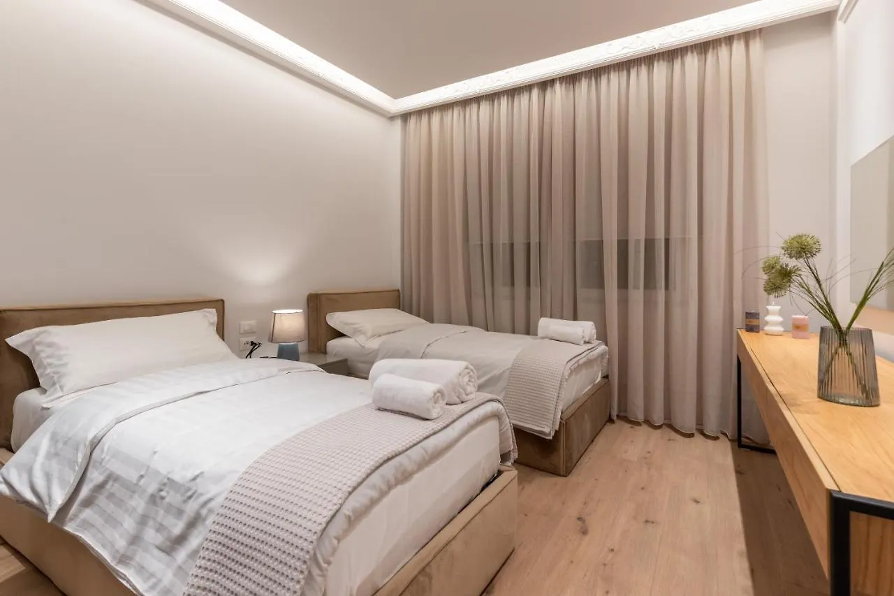 Night Inn Tirana Appartamento